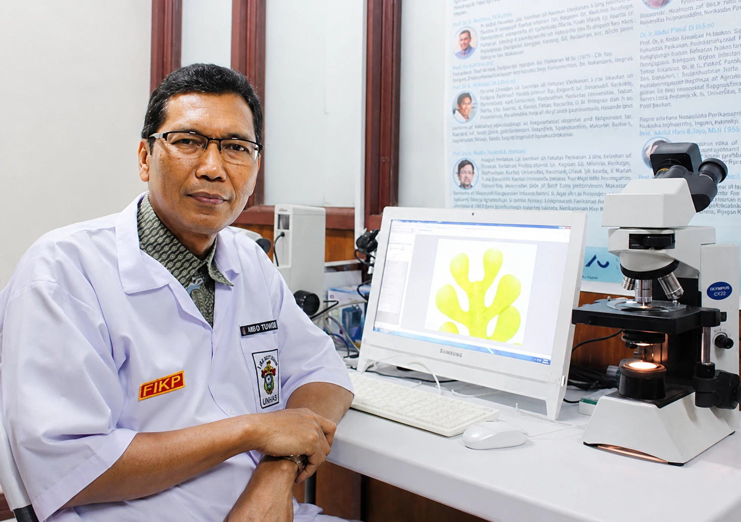 Prof. Dr. Ir. Ambo Tuwo, DEA, akademisi dan pakar kelautan Universitas Hasanuddin, menegaskan bahwa penguasaan ilmu pengetahuan, riset, dan jejaring internasional merupakan kunci penting dalam mempersiapkan generasi Indonesia menghadapi tantangan global dan membangun masa depan maritim yang berkelanjutan. (Foto: Dok. Pribadi).